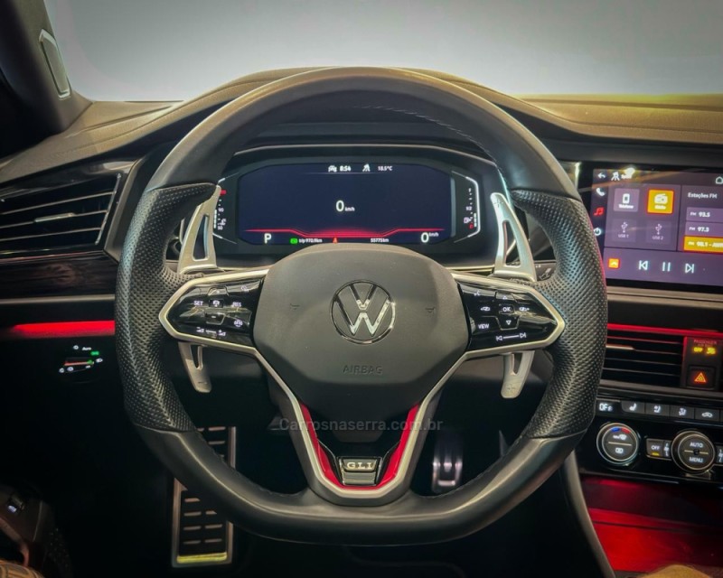 JETTA 2.0 TSI HIGHLINE 211CV GASOLINA 4P DSG - 2022 - GARIBALDI