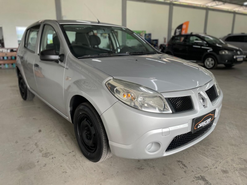 SANDERO 1.0 AUTHENTIQUE 16V FLEX 4P MANUAL - 2010 - BOM PRINCíPIO