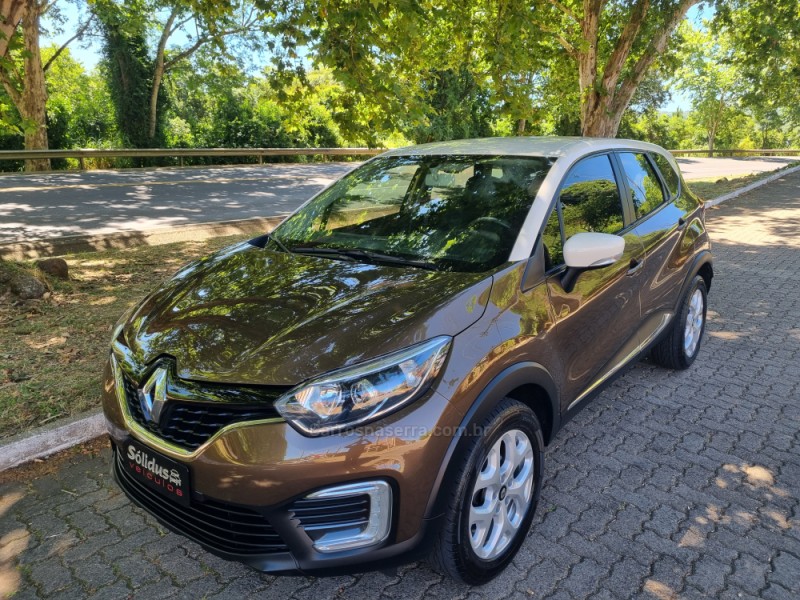 captur 1.6 life 16v flex 4p automatico 2018 dois irmaos
