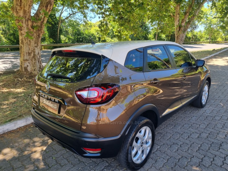 CAPTUR 1.6 LIFE 16V FLEX 4P AUTOMÁTICO - 2018 - DOIS IRMãOS