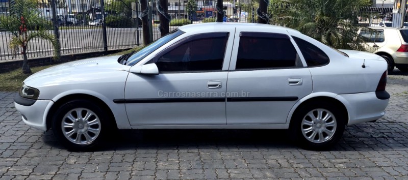 VECTRA 2.2 MPFI CD 16V GASOLINA 4P MANUAL - 1998 - CAXIAS DO SUL