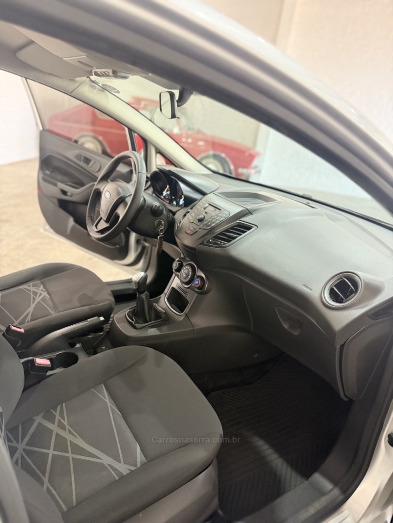 FIESTA 1.5 SE HATCH 16V FLEX 4P MANUAL - 2015 - ARROIO DO MEIO