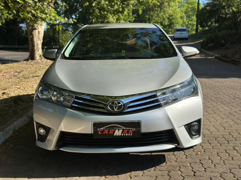COROLLA 2.0 XEI 16V FLEX 4P AUTOMÁTICO - 2017 - DOIS IRMãOS