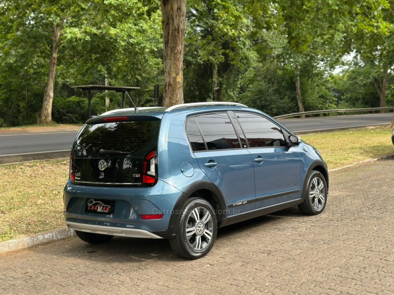 UP 1.0 TSI CROSS 12V FLEX 4P MANUAL - 2018 - DOIS IRMãOS