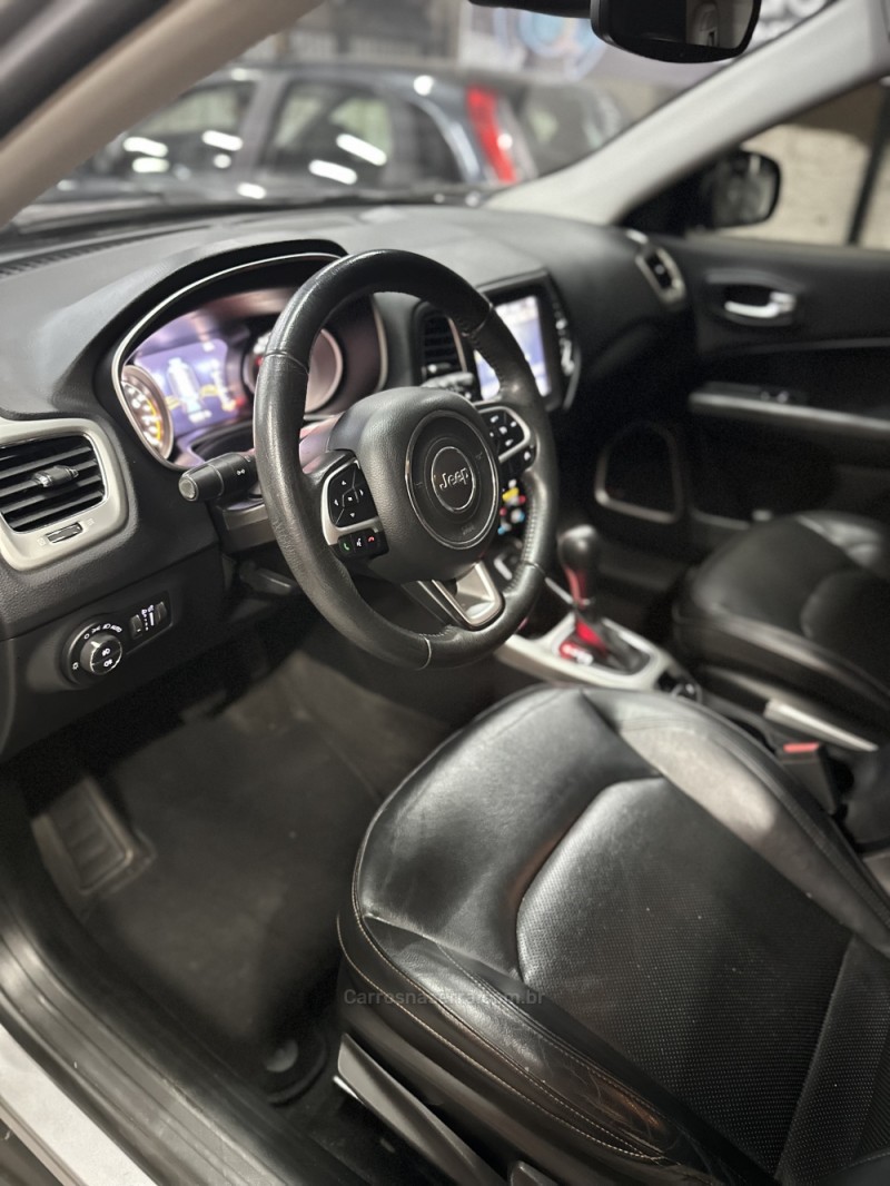 COMPASS 2.0 16V FLEX LONGITUDE AUTOMÁTICO - 2020 - CAXIAS DO SUL