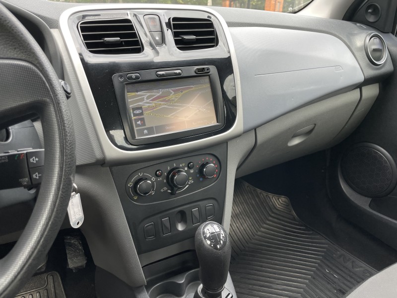 LOGAN 1.0 EXPRESSION 16V FLEX 4P MANUAL - 2016 - CAXIAS DO SUL