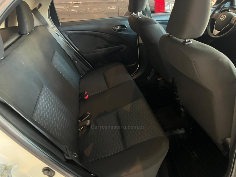 ETIOS 1.3 X 16V FLEX 4P MANUAL - 2015 - CAXIAS DO SUL