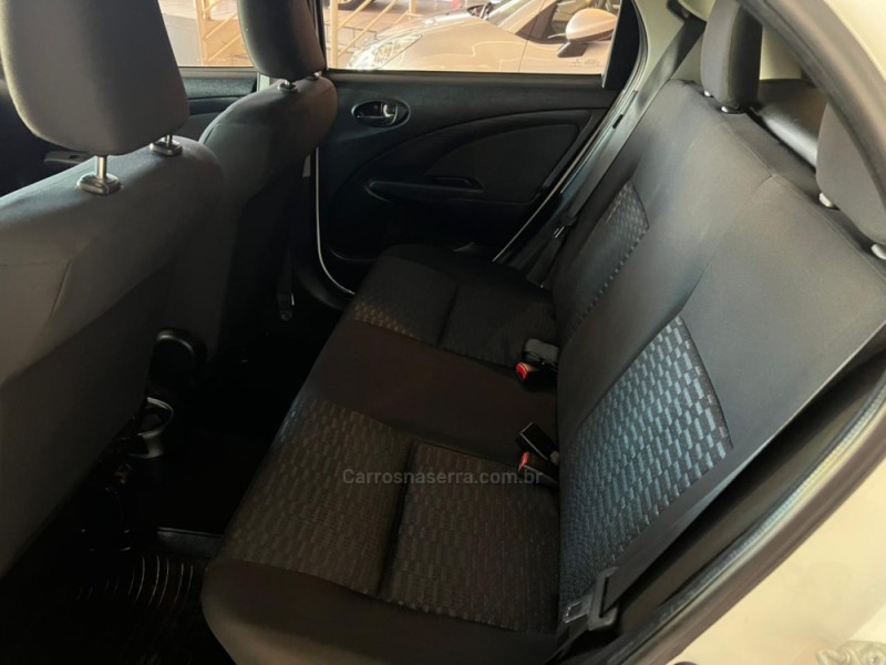ETIOS 1.3 X 16V FLEX 4P MANUAL - 2015 - CAXIAS DO SUL