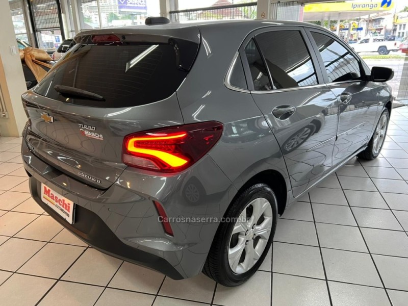 ONIX 1.0 PREMIER II 12V TURBO FLEX 4P AUTOMÁTICO - 2021 - CAXIAS DO SUL