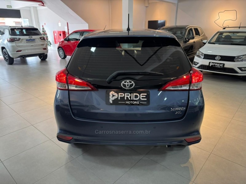 YARIS 1.3 16V FLEX XL PLUS TECH MULTIDRIVE17 - 2020 - CAXIAS DO SUL