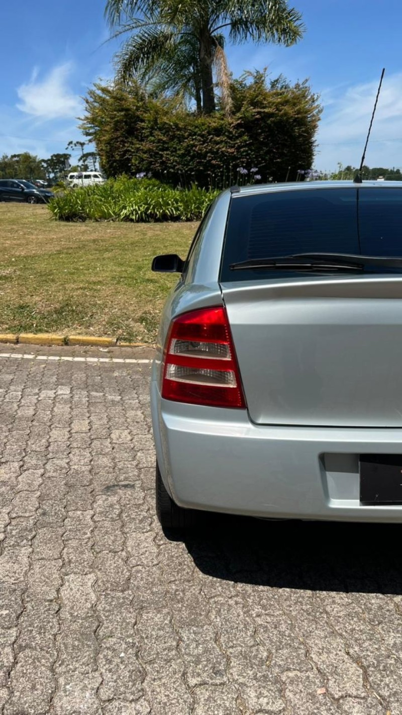 ASTRA 2.0 MPFI ADVANTAGE 8V FLEX 2P MANUAL - 2010 - CAXIAS DO SUL