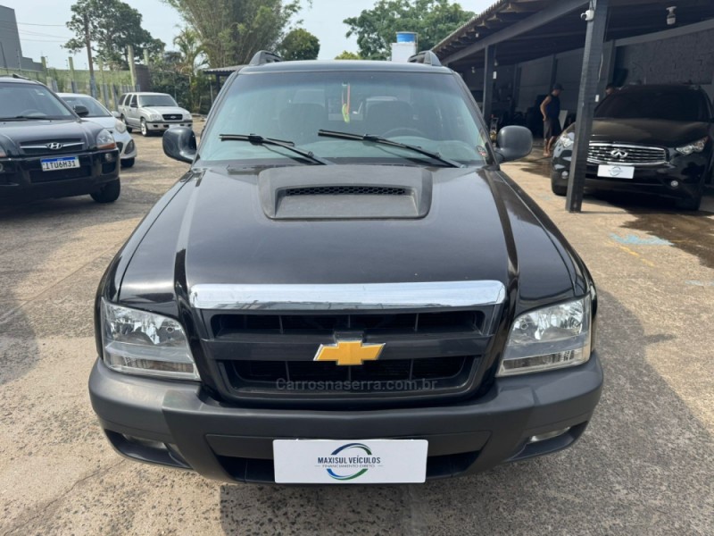 S10 2.4 MPFI RODEIO 4X2 CD 8V FLEX 4P MANUAL - 2011 - GRAVATAí