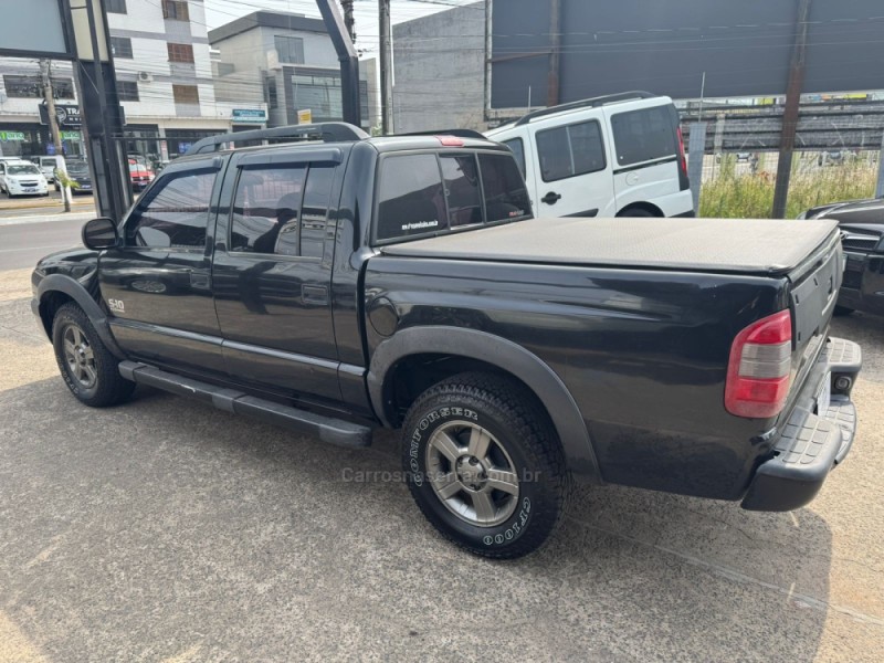 S10 2.4 MPFI RODEIO 4X2 CD 8V FLEX 4P MANUAL - 2011 - GRAVATAí