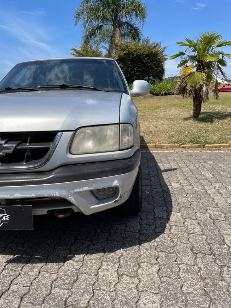 S10 4.3 SFI DLX 4X2 CD V6 12V GASOLINA 4P MANUAL - 1999 - CAXIAS DO SUL