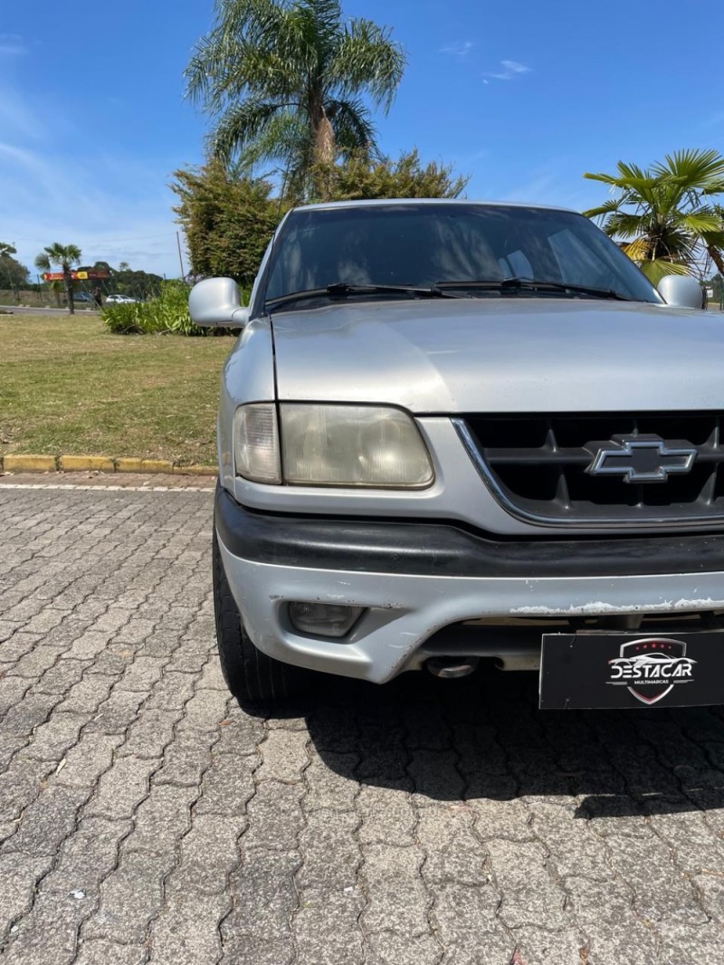 S10 4.3 SFI DLX 4X2 CD V6 12V GASOLINA 4P MANUAL - 1999 - CAXIAS DO SUL