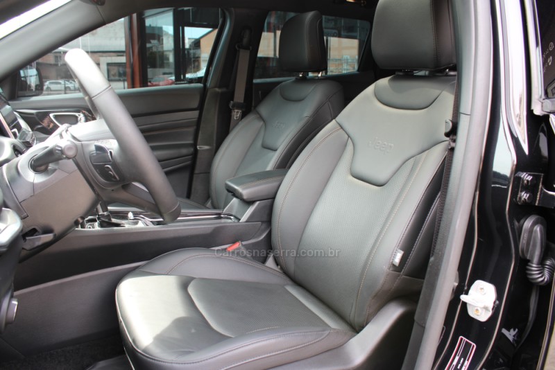 COMPASS 2.0 OVERLAND HURRICANE 4X4 TURBO GASOLINA 4P AUTOMÁTICO - 2025 - CAXIAS DO SUL