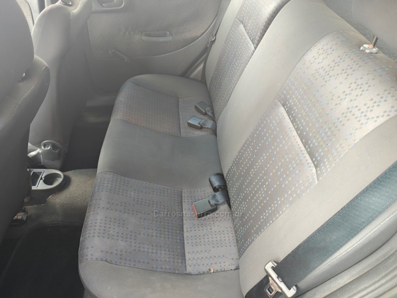 CORSA 1.0 MPFI MAXX 8V FLEX 4P MANUAL - 2010 - GUAPORé