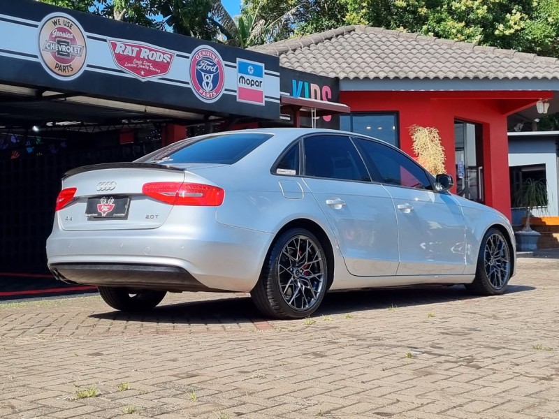 A4 2.0 TFSI ATTRACTION 180CV GASOLINA 4P MULTITRONIC - 2013 - TEUTôNIA