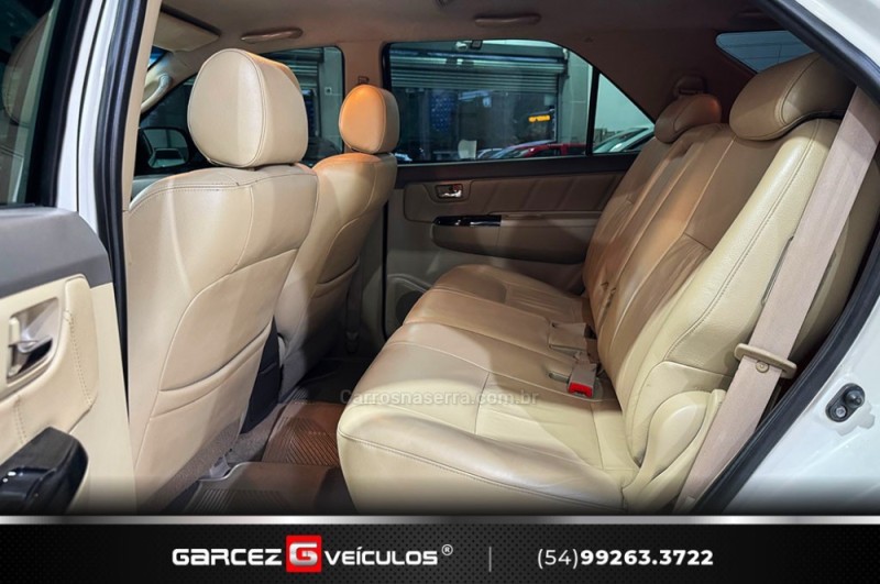 HILUX SW4 3.0 SRV 4X4 16V TURBO INTERCOOLER DIESEL 4P AUTOMÁTICO - 2013 - BENTO GONçALVES