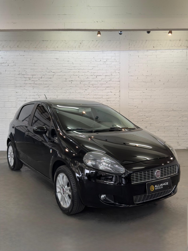 PUNTO 1.4 ATTRACTIVE ITALIA 8V FLEX 4P MANUAL - 2012 - CAXIAS DO SUL