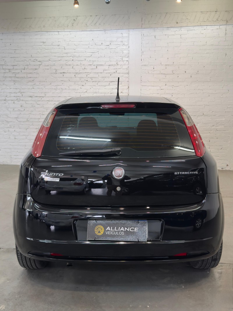 PUNTO 1.4 ATTRACTIVE ITALIA 8V FLEX 4P MANUAL - 2012 - CAXIAS DO SUL