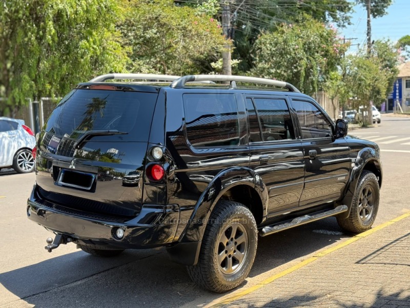 PAJERO 3.5 HPE 4X4 V6 24V FLEX 4P AUTOMÁTICO - 2009 - PAROBé