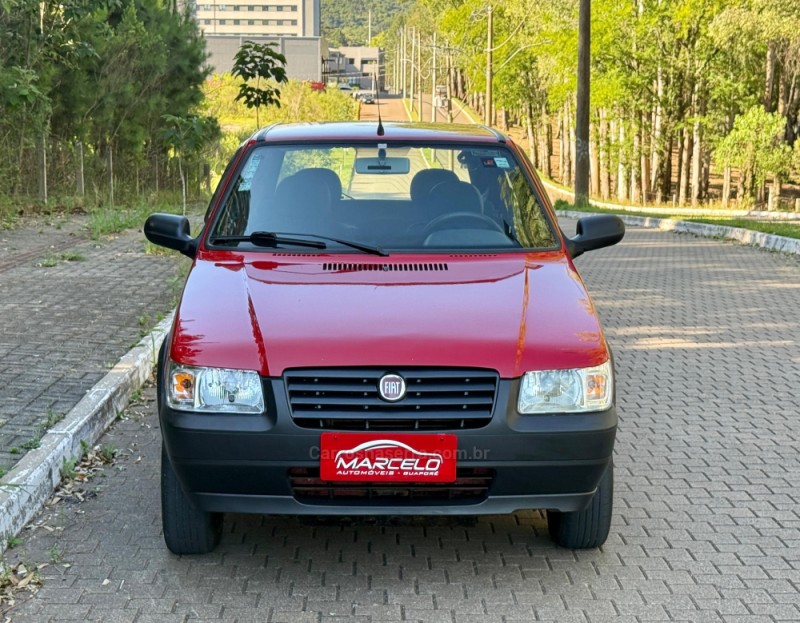 UNO 1.0 MPI MILLE WAY ECONOMY 8V FLEX 4P MANUAL - 2013 - GUAPORé