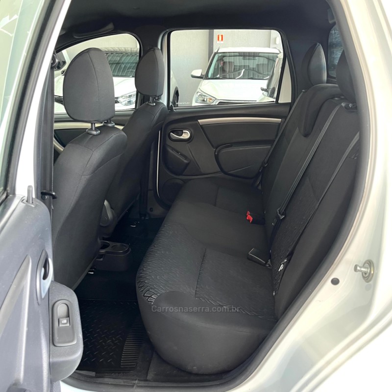 DUSTER OROCH 1.6 16V FLEX EXPRESSION 4P MANUAL - 2021 - CANOAS