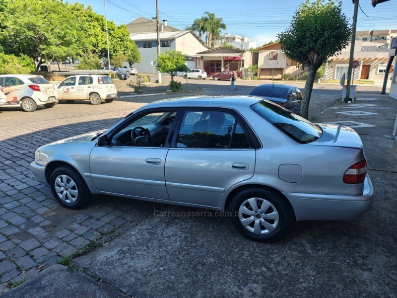 COROLLA 1.8 XEI 16V FLEX 4P MANUAL - 2000 - GUAPORé