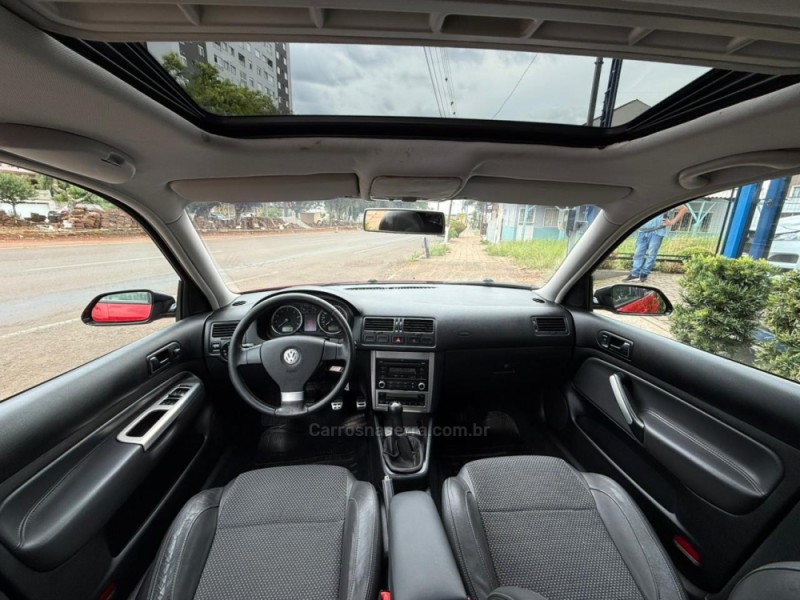 GOLF 1.6 MI SPORTLINE 8V FLEX 4P MANUAL - 2011 - LAGOA VERMELHA