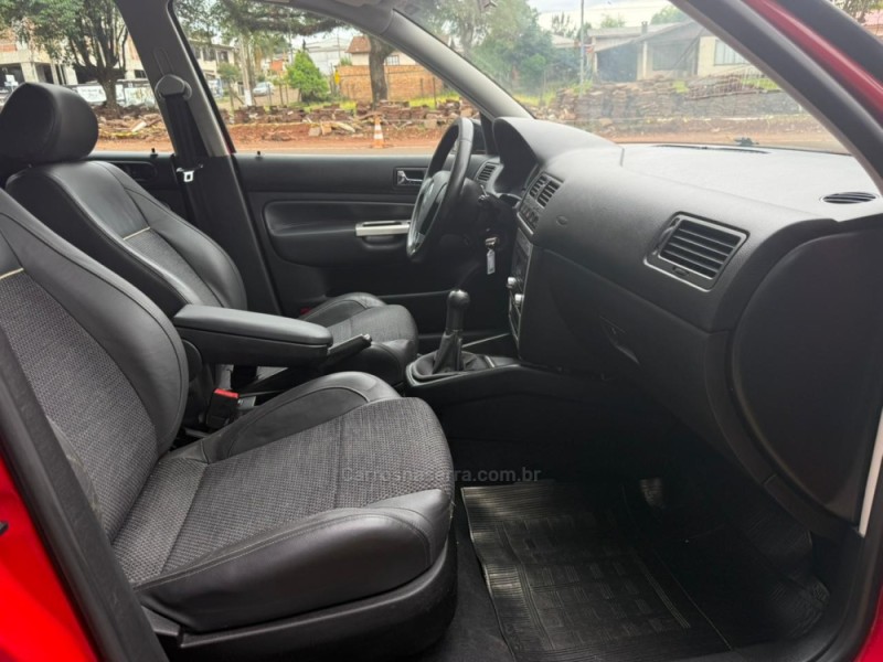 GOLF 1.6 MI SPORTLINE 8V FLEX 4P MANUAL - 2011 - LAGOA VERMELHA