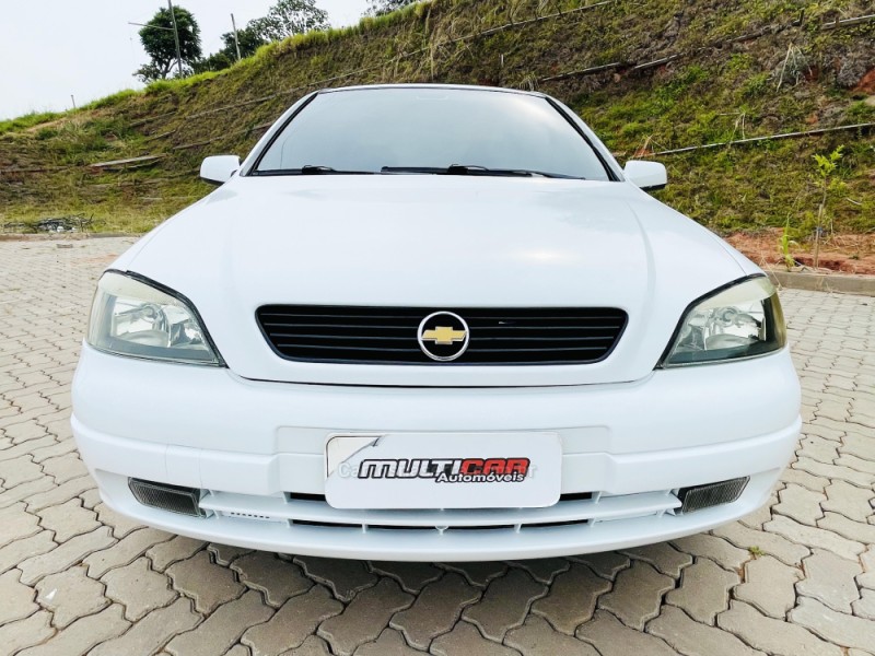 ASTRA 2.0 SFI GLS SEDAN 16V GASOLINA 4P MANUAL - 1999 - CAMPO BOM