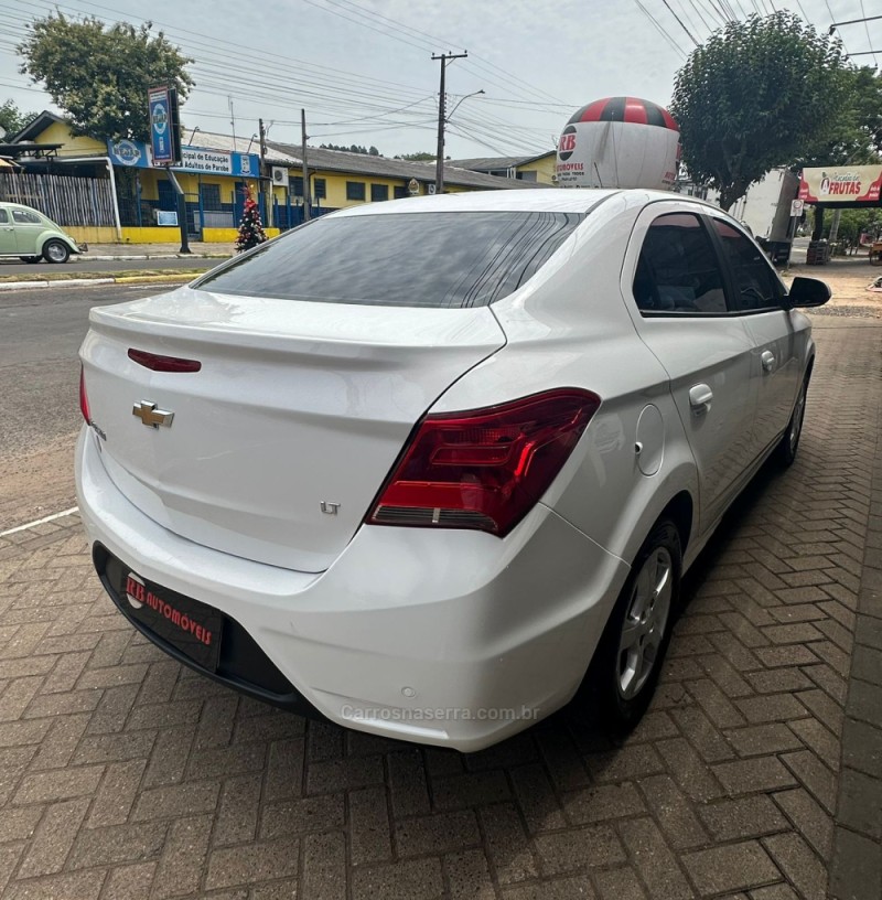 PRISMA 1.4 MPFI LT 8V FLEX 4P MANUAL - 2019 - PAROBé