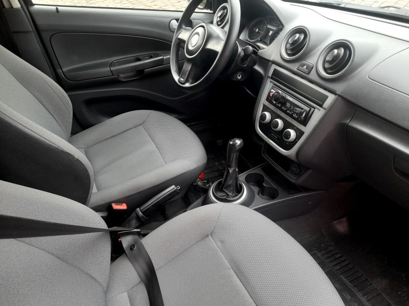 GOL 1.0 MI 8V FLEX 4P MANUAL G.V - 2009 - CAXIAS DO SUL