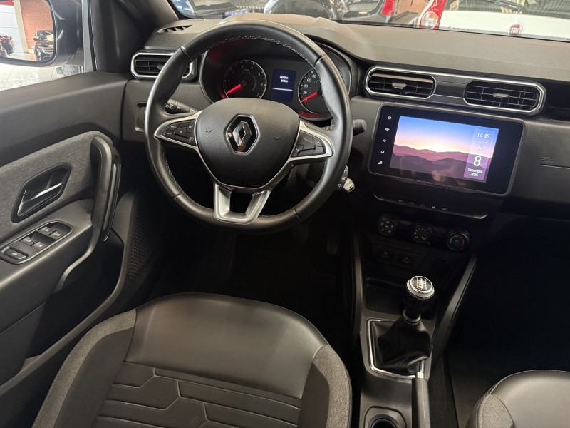 DUSTER 1.6 INTENSE 16V FLEX 4P MANUAL - 2024 - FARROUPILHA