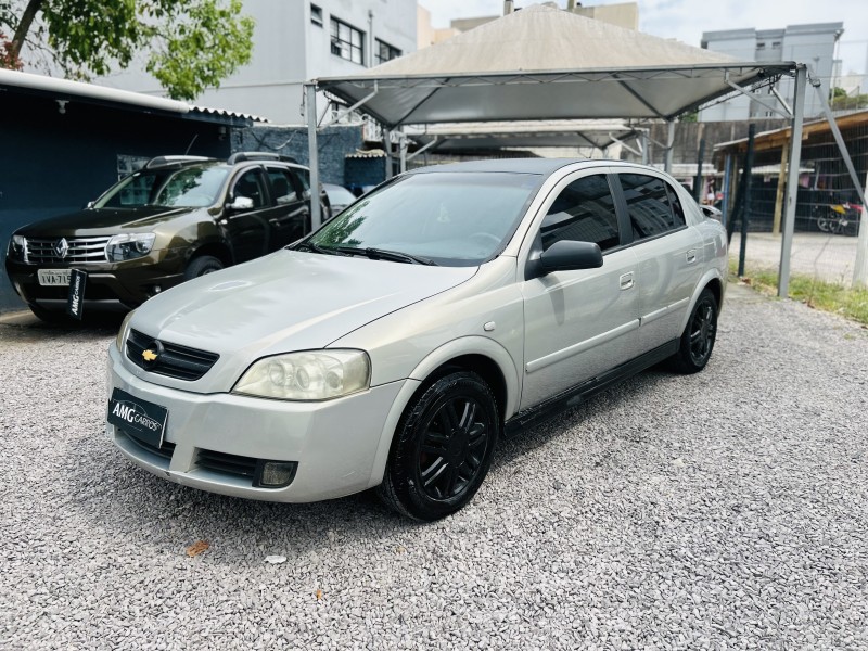 astra 2.0 mpfi comfort 8v flex 4p manual 2005 caxias do sul