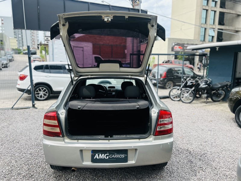 ASTRA 2.0 MPFI COMFORT 8V FLEX 4P MANUAL - 2005 - CAXIAS DO SUL