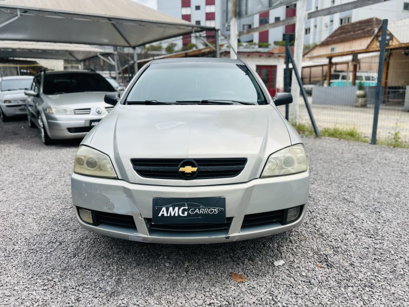 ASTRA 2.0 MPFI COMFORT 8V FLEX 4P MANUAL - 2005 - CAXIAS DO SUL
