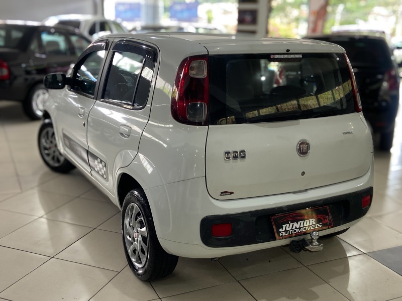 UNO 1.0 VIVACE 8V FLEX 4P MANUAL - 2011 - CAXIAS DO SUL