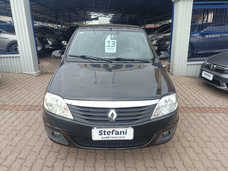 LOGAN 1.0 EXPRESSION 16V FLEX 4P MANUAL - 2013 - BOM PRINCíPIO