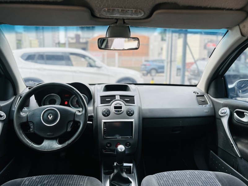 MÉGANE 1.6 DYNAMIQUE GRAND TOUR 16V FLEX 4P MANUAL - 2013 - CAXIAS DO SUL