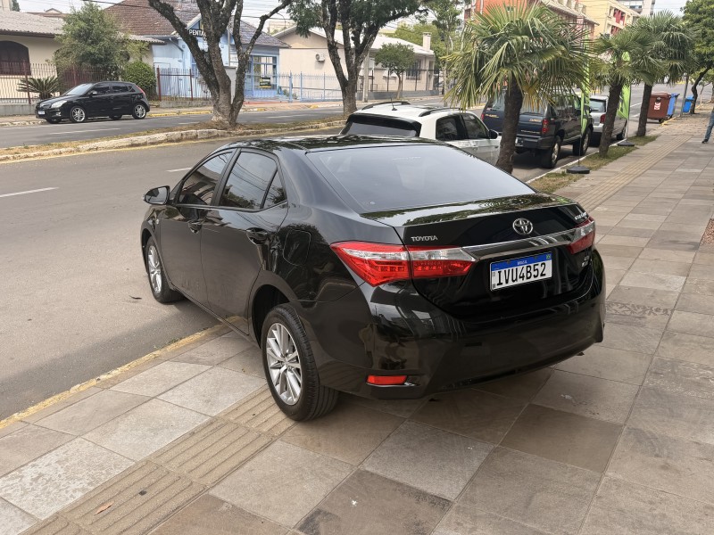 COROLLA 2.0 XEI 16V FLEX 4P AUTOMÁTICO - 2015 - FARROUPILHA