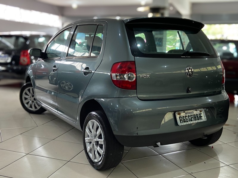 FOX 1.0 MI 8V FLEX 4P MANUAL - 2010 - CAXIAS DO SUL
