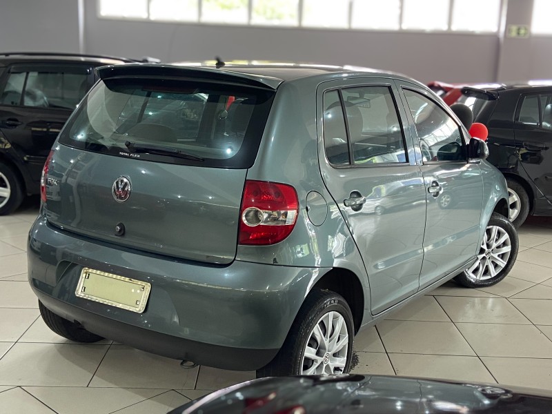 FOX 1.0 MI 8V FLEX 4P MANUAL - 2010 - CAXIAS DO SUL