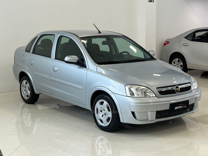 CORSA 1.4 MPFI PREMIUM SEDAN 8V FLEX 4P MANUAL - 2010 - BENTO GONçALVES