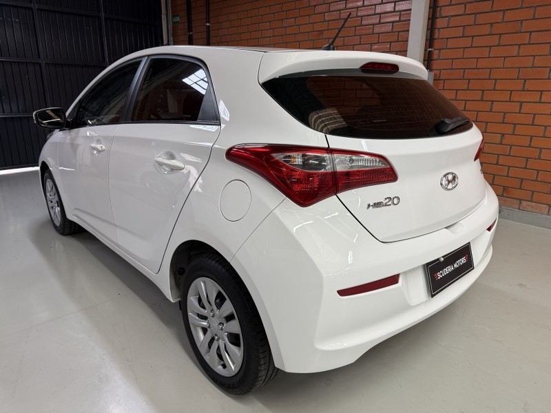 HB20 1.6 COMFORT PLUS 16V FLEX 4P MANUAL - 2016 - BENTO GONçALVES