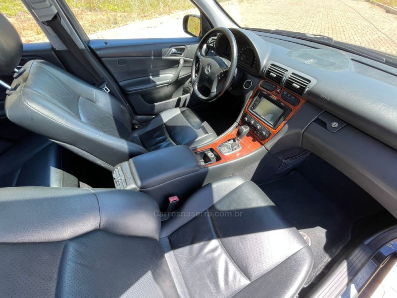 C 180 1.8 CGI CLASSIC 16V GASOLINA 4P AUTOMÁTICO - 2002 - CAMPO BOM