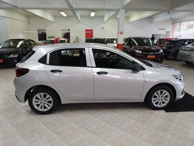 ONIX 1.0 HATCH TURBO 12V FLEX 4P AUTOMÁTICO - 2023 - CAXIAS DO SUL