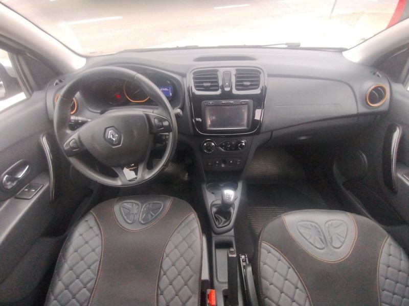 SANDERO 1.6 STEPWAY 16V FLEX 4P AUTOMÁTICO - 2017 - CAXIAS DO SUL