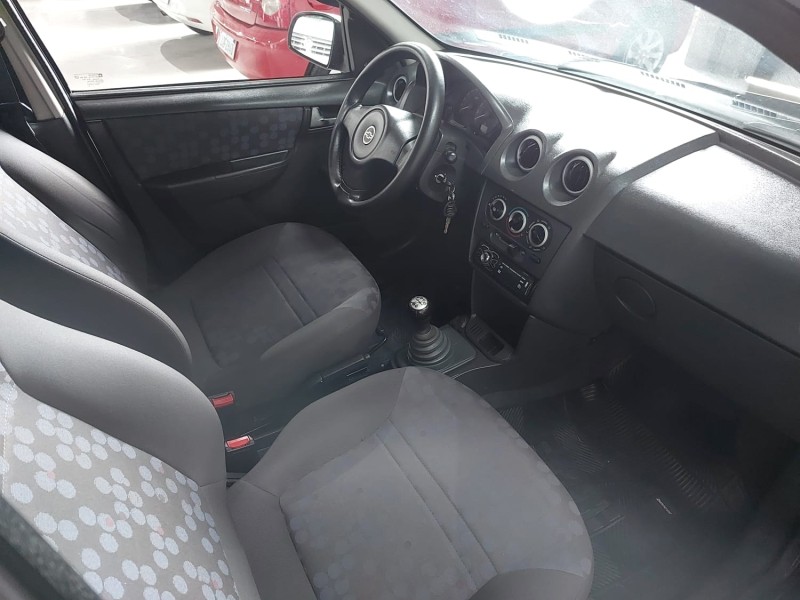 PRISMA 1.4 MPFI JOY 8V FLEX 4P MANUAL - 2010 - SãO SEBASTIãO DO CAí